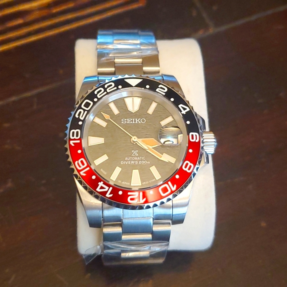New fully custom built Seiko mod submariner 40mm limited edition.